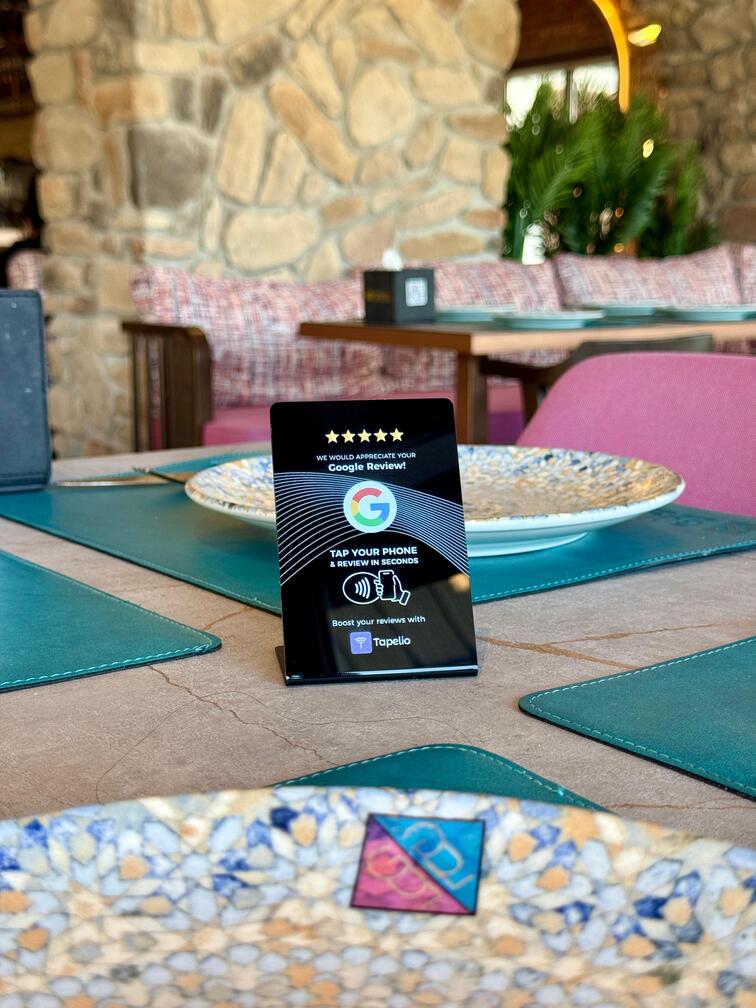 tapelio-stand-gul-gul-restaurant-toronto